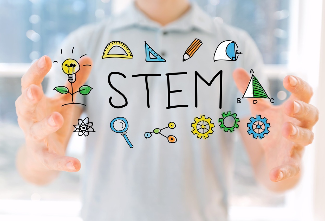 Here Are The Top STEM Scholarships That Support Diversity